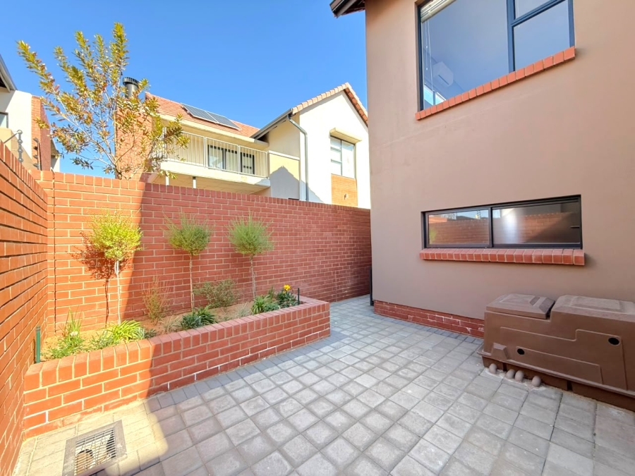 To Let 3 Bedroom Property for Rent in Wild Olive Estate Free State
